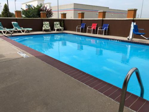 Bazen, Days Inn & Suites by Wyndham Thibodaux in Thibodaux (LA) Bazen, Days Inn & Suites by Wyndham Thibodaux in Thibodaux (LA)