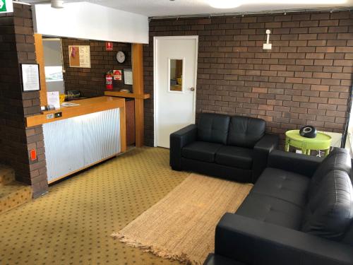 Előcsarnok, Matador Motor Inn near Coffs Harbour repülőtér Előcsarnok, Matador Motor Inn near Coffs Harbour repülőtér