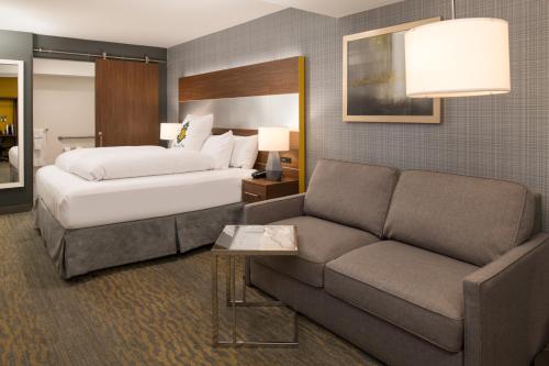 Staypineapple, Hotel Z, Gaslamp San Diego near Manchester Grand Hyatt San Diego Staypineapple, Hotel Z, Gaslamp San Diego near Manchester Grand Hyatt San Diego
