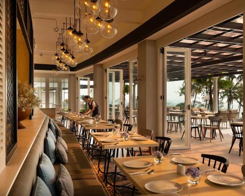 ห้องอาหาร, โนวัส ชีวา อันเยอร์ วิลลา รีสอร์ต แอนด์ สปา (Novus Jiva Anyer Villa Resort and Spa) in อันเยอร์ ห้องอาหาร, โนวัส ชีวา อันเยอร์ วิลลา รีสอร์ต แอนด์ สปา (Novus Jiva Anyer Villa Resort and Spa) in อันเยอร์