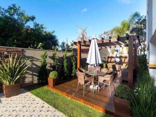 Garden, Aluguel Apartamento 2 quartos s 1 suite Bombas/SC in Bombinhas Garden, Aluguel Apartamento 2 quartos s 1 suite Bombas/SC in Bombinhas