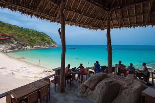 Chabalay Resort in Ao Leuk Bay Chabalay Resort in Ao Leuk Bay
