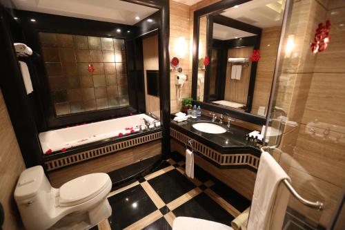 This photo about Han’s Royal Garden Boutique Hotel, Beijing shared on HyHotel.com
