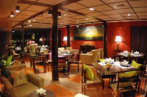 ローズ ホテル4