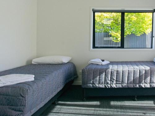 Hokitika's Kiwi Holiday Park and Motels in Hokitika Hokitika's Kiwi Holiday Park and Motels in Hokitika