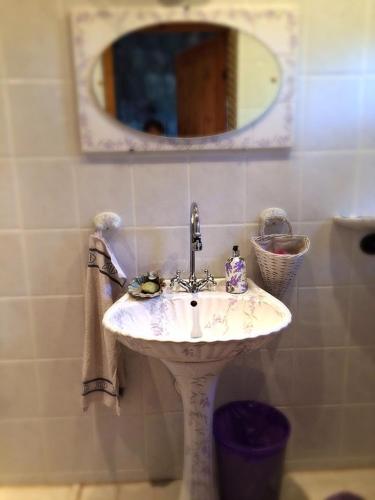 This photo about Woodstock B & B Studios shared on HyHotel.com