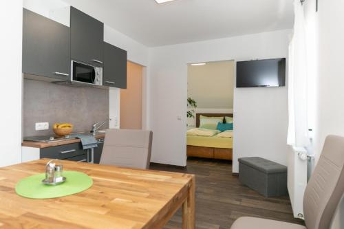 廚房, Cafe Pension Rafaela in 史坦巴赫安德斯泰爾 廚房, Cafe Pension Rafaela in 史坦巴赫安德斯泰爾