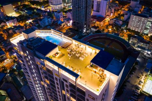 Exterior view, DQua Hotel in Xuong Huan Exterior view, DQua Hotel in Xuong Huan