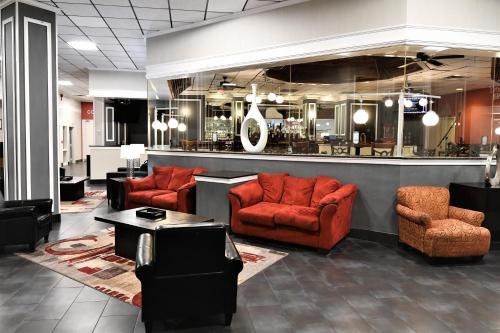 Lobby, Ramada Hotel & Conference Center by Wyndham Jacksonville in Jacksonville (FL) Lobby, Ramada Hotel & Conference Center by Wyndham Jacksonville in Jacksonville (FL)