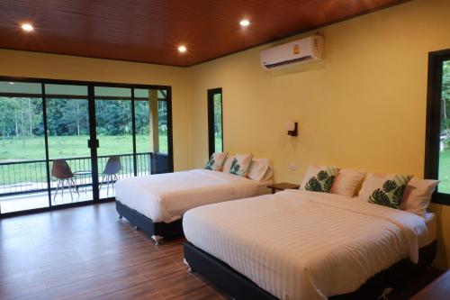View, The Bliss Khao Sok Boutique Lodge. near Mae Yai Waterfall View, The Bliss Khao Sok Boutique Lodge. near Mae Yai Waterfall