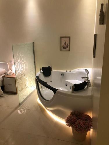 This photo about Shamsah Hotel shared on HyHotel.com