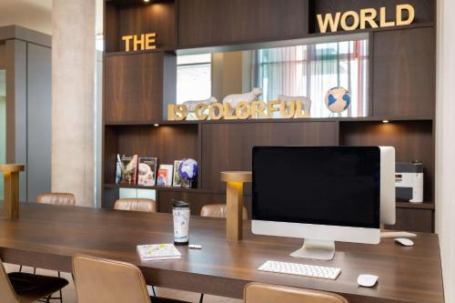 Hyatt Place Frankfurt Airport - image 6
