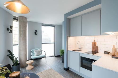 Kitchen, ARK Canary Wharf in London Kitchen, ARK Canary Wharf in London