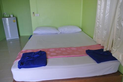 This photo about Noname Bungalow shared on HyHotel.com