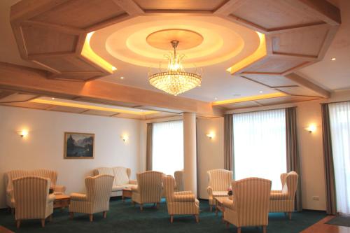 Előcsarnok, Hotel Schwabenwirt in Berchtesgaden Városközpont Előcsarnok, Hotel Schwabenwirt in Berchtesgaden Városközpont