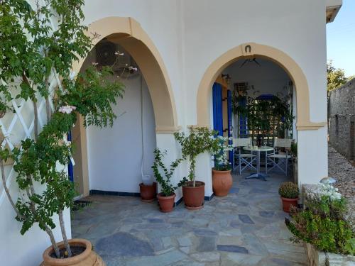 المرافق, Aloi Studios in Aroniadika المرافق, Aloi Studios in Aroniadika