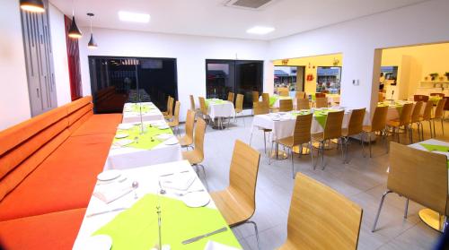 Restaurante, Travelodge Kasane in Kasane Restaurante, Travelodge Kasane in Kasane