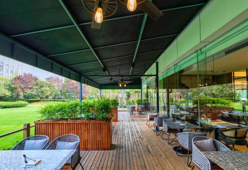 Restaurant, Grand Metropark Hotel Hangzhou in Hangzhou Restaurant, Grand Metropark Hotel Hangzhou in Hangzhou