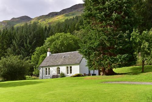 Exterior view, Gardeners Cottage in Kenmore Exterior view, Gardeners Cottage in Kenmore
