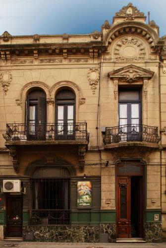 Albergue Hostel La Casona de Don Jaime 2 and Suites HI