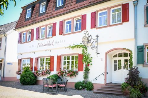 Buitenkant, Hotel Mainblick Garni in Marktheidenfeld Buitenkant, Hotel Mainblick Garni in Marktheidenfeld