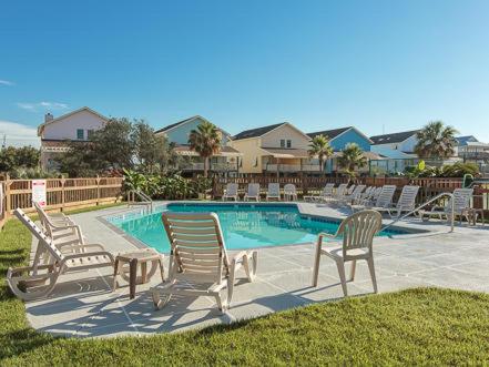 Pleasure Isle Villas 30B Holiday Home
Pleasure Isle Villas 30B Holiday Home