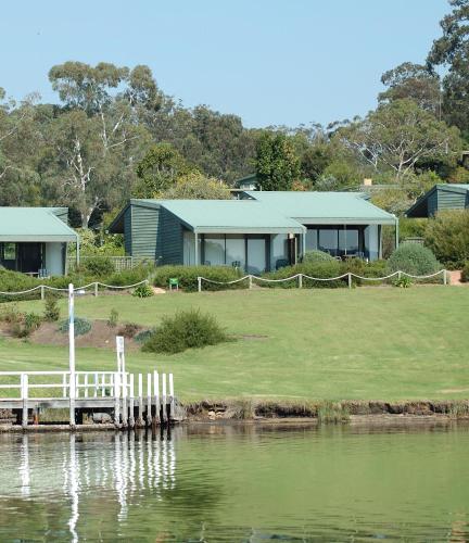 Gipsy Point Lakeside in جيبسى بوينت Gipsy Point Lakeside in جيبسى بوينت