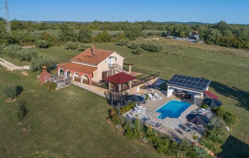 Villa Ivda in Porec Area in โนวา วาส Villa Ivda in Porec Area in โนวา วาส