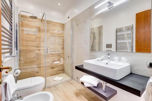 Romoli Hotel near Catacombs of Saint Callixtus Romoli Hotel near Catacombs of Saint Callixtus
