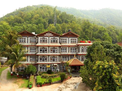 Exterior view, OYO 502 Avocado Orchid Resort in Hetauda Exterior view, OYO 502 Avocado Orchid Resort in Hetauda