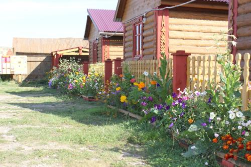 Camping Russkoe Podvorie in Bolshoye Goloustnoye Camping Russkoe Podvorie in Bolshoye Goloustnoye