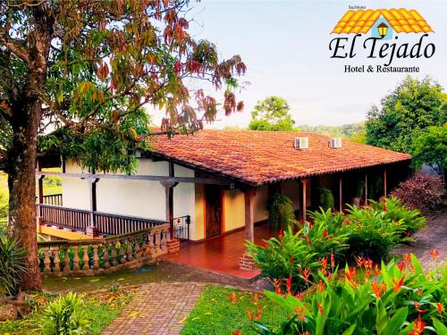 A szálláshely kívülről, El Tejado in Suchitoto A szálláshely kívülről, El Tejado in Suchitoto