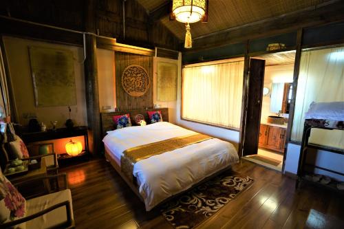 Lijiang Lvyeanjia Inn in Lijiang Lijiang Lvyeanjia Inn in Lijiang