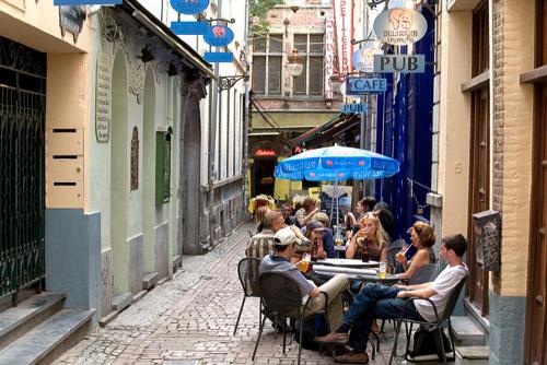 This photo about Sun Hotel shared on HyHotel.com