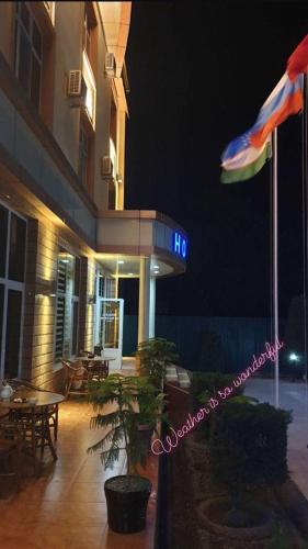 GRAND STAR HOTEL in 卡爾希 GRAND STAR HOTEL in 卡爾希