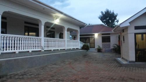 The Pearl Inn in Arua The Pearl Inn in Arua