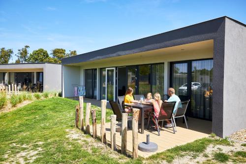 zahrada, RCN Vakantiepark de Schotsman Bungalow de Bevelander in Kamperland zahrada, RCN Vakantiepark de Schotsman Bungalow de Bevelander in Kamperland