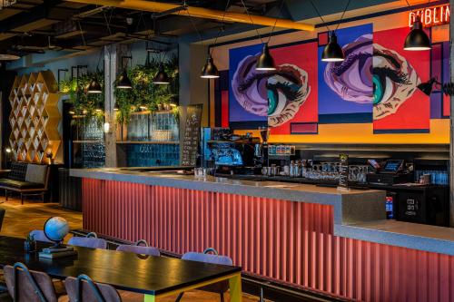 Restaurant, Latroupe Jacobs Inn in Dublin Restaurant, Latroupe Jacobs Inn in Dublin