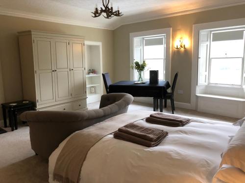 Branxholme Castle (Bed & Breakfast) in هاويك Branxholme Castle (Bed & Breakfast) in هاويك