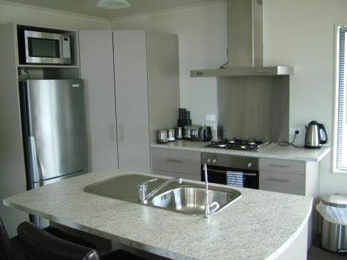 Lawrence Townhouse Accommodation in Lawrence Lawrence Townhouse Accommodation in Lawrence