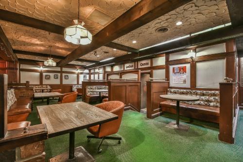 This photo about West Country Hotel shared on HyHotel.com