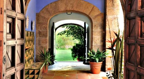 Hotel Can Carol in Capellades Hotel Can Carol in Capellades