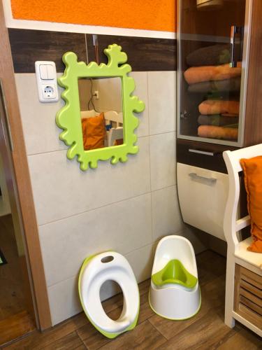 Bathroom, Ferienwohnung Riedl in Leupoldsgrün Bathroom, Ferienwohnung Riedl in Leupoldsgrün