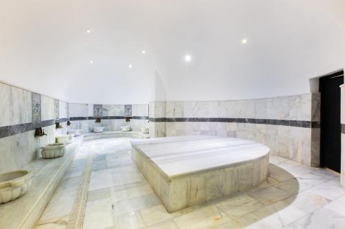 Pijat, Mercure Istanbul Bakirkoy in Bakirkoy Pijat, Mercure Istanbul Bakirkoy in Bakirkoy