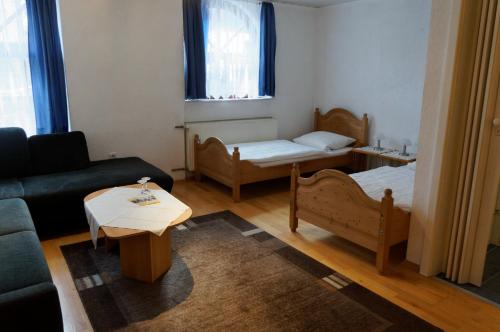 Pension Burger B&B in Weibersbrunn Pension Burger B&B in Weibersbrunn