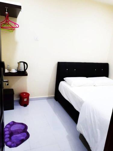 ريد موتل (Red Motel) in نيبون تيبال ريد موتل (Red Motel) in نيبون تيبال