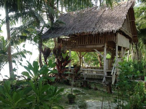 Masokut Surf Camp Siberut in Katurai Masokut Surf Camp Siberut in Katurai