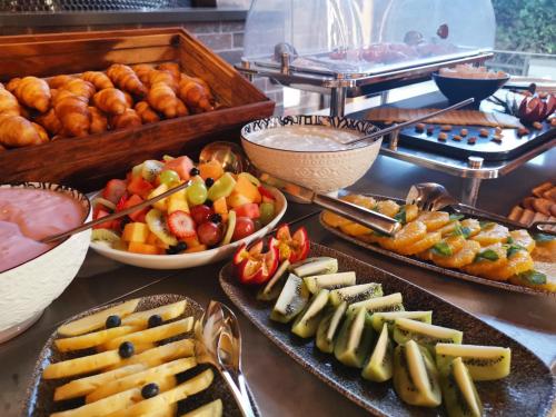 אוכל ומשקאות, aha The Rex Hotel in נייזנה אוכל ומשקאות, aha The Rex Hotel in נייזנה