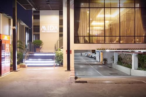 Pintu masuk, Mida Hotel Ngamwongwan in Nonthaburi Pintu masuk, Mida Hotel Ngamwongwan in Nonthaburi