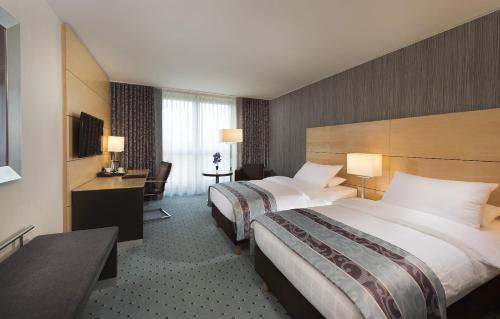 Maritim Hotel Dusseldorf in דיסלדורף Maritim Hotel Dusseldorf in דיסלדורף